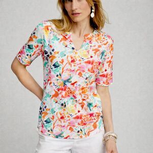 Chico's Abstract Notch Neck Tee Size 2 (12) Like New